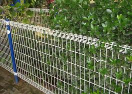 雙圈護(hù)欄網(wǎng)